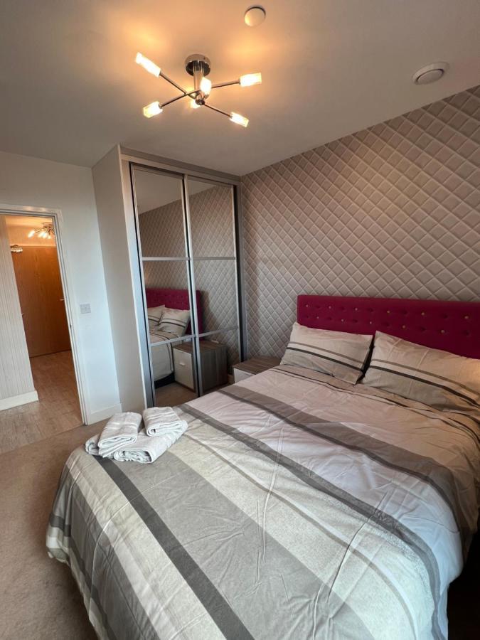 Cityscape Serenity: 10Th Floor Oasis Near City Airport, Excel & 02 Apartamento Londres Exterior foto